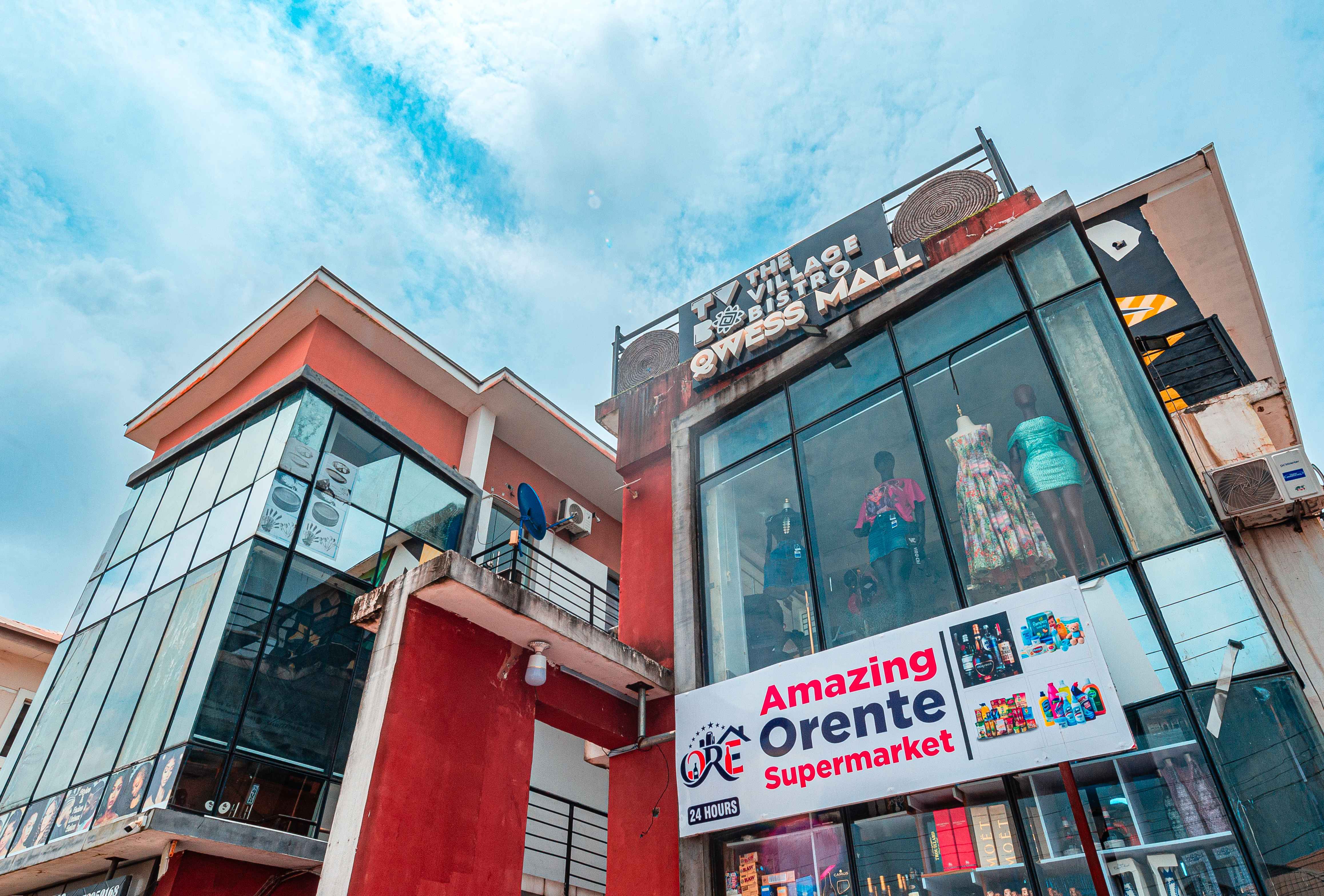 Property Qwess Mall - view 6