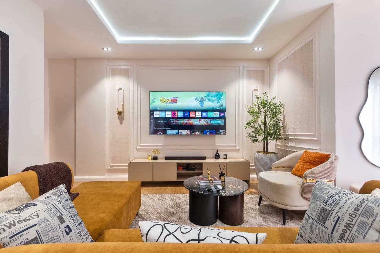Property Nightingale Luxury Homes - view 1